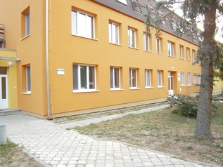Zateplení a výměna oken Zdravotního střediska a Mateřské školy Brodek u Prostějova